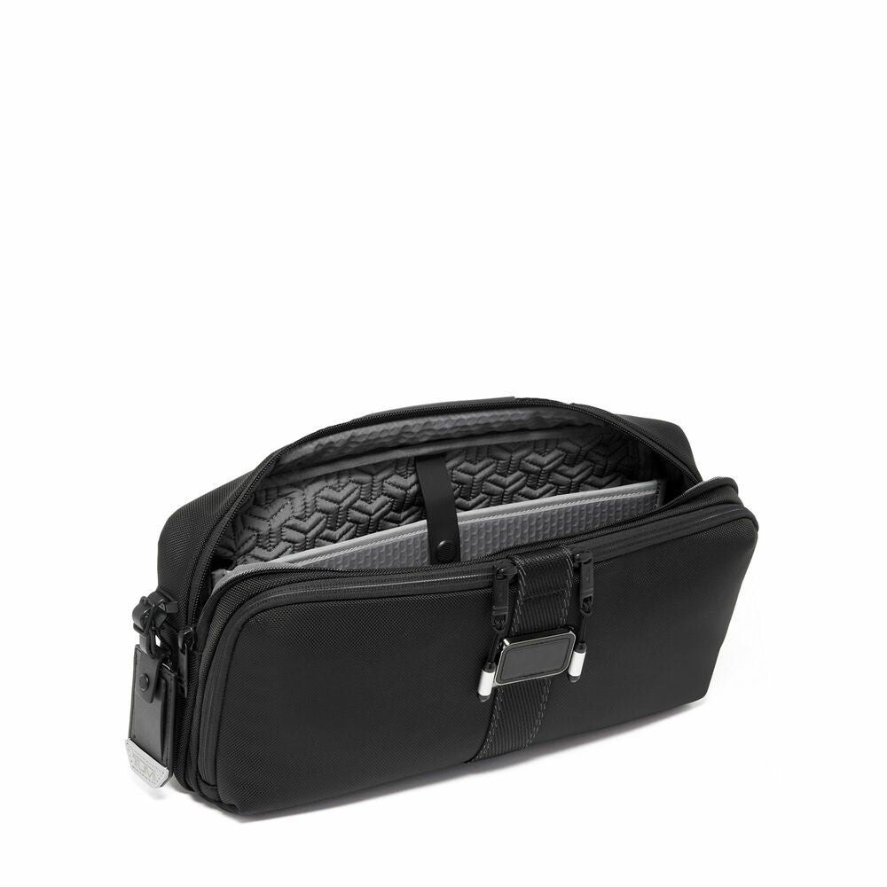 Esports Pro Sling Pack