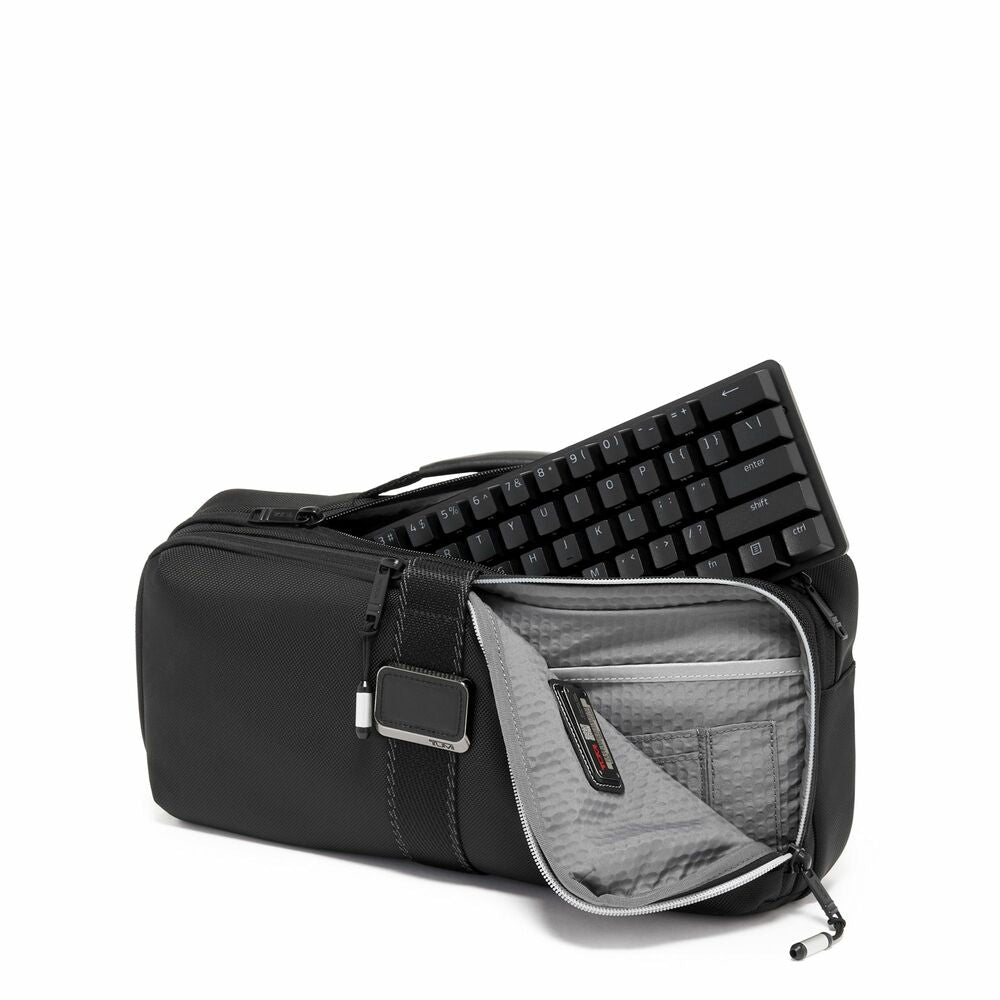 Esports Pro Sling Pack