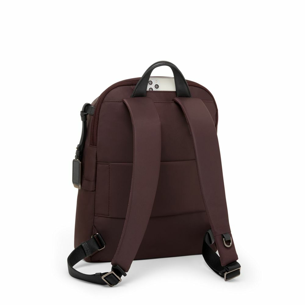 Voyageur Halsey Backpack Deep Plum